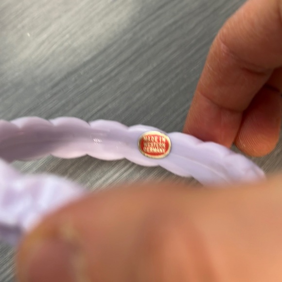 Vintage Light Purple Plastic Bangle with Flower Design, EUC - Picture 5 of 6